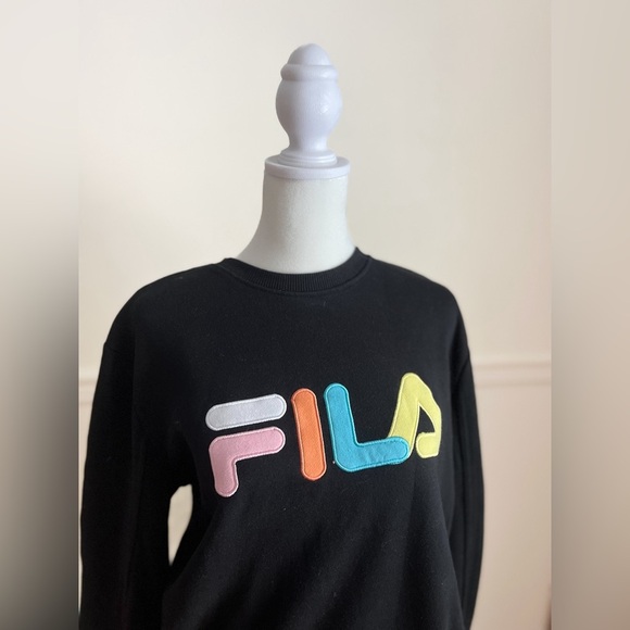 FILA Crewneck - Picture 6 of 6